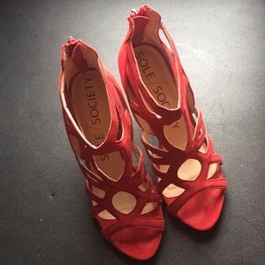 Sole society red lasercut Alessa heels size 6.5